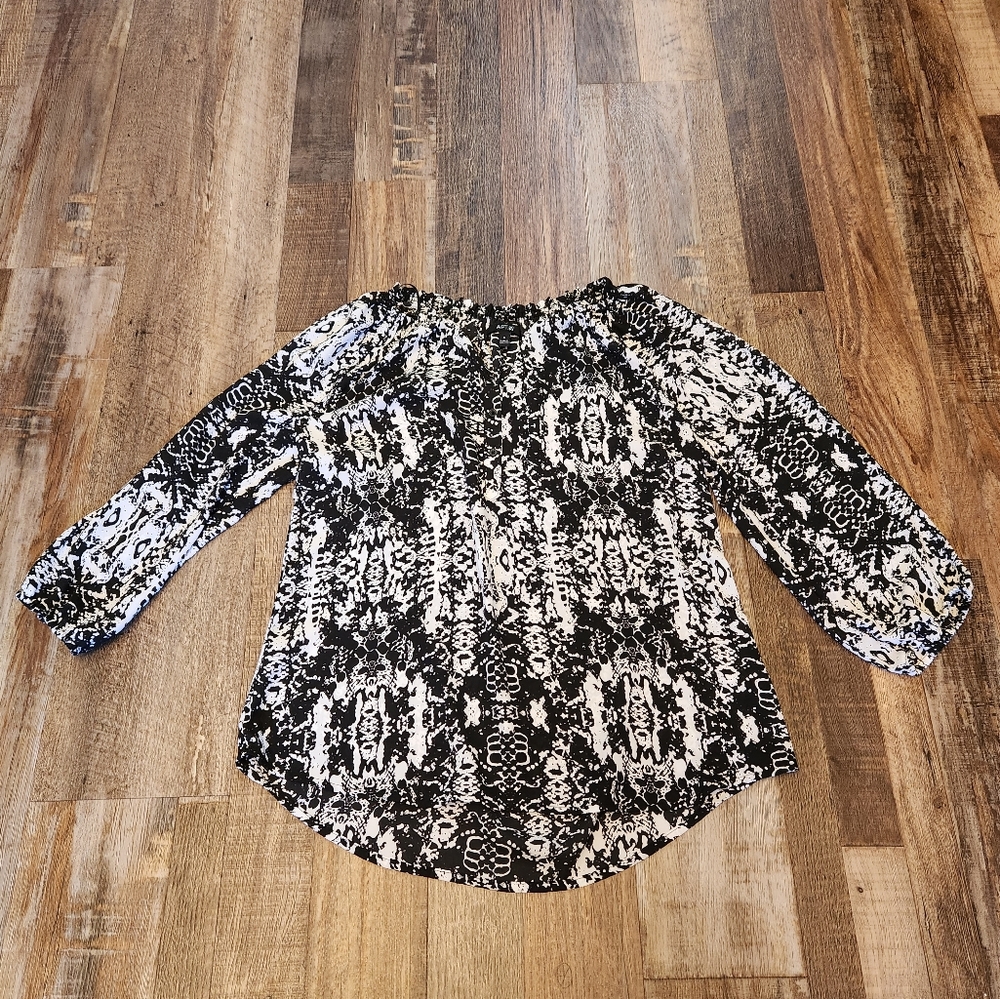 Apt. 9 Patterned Top